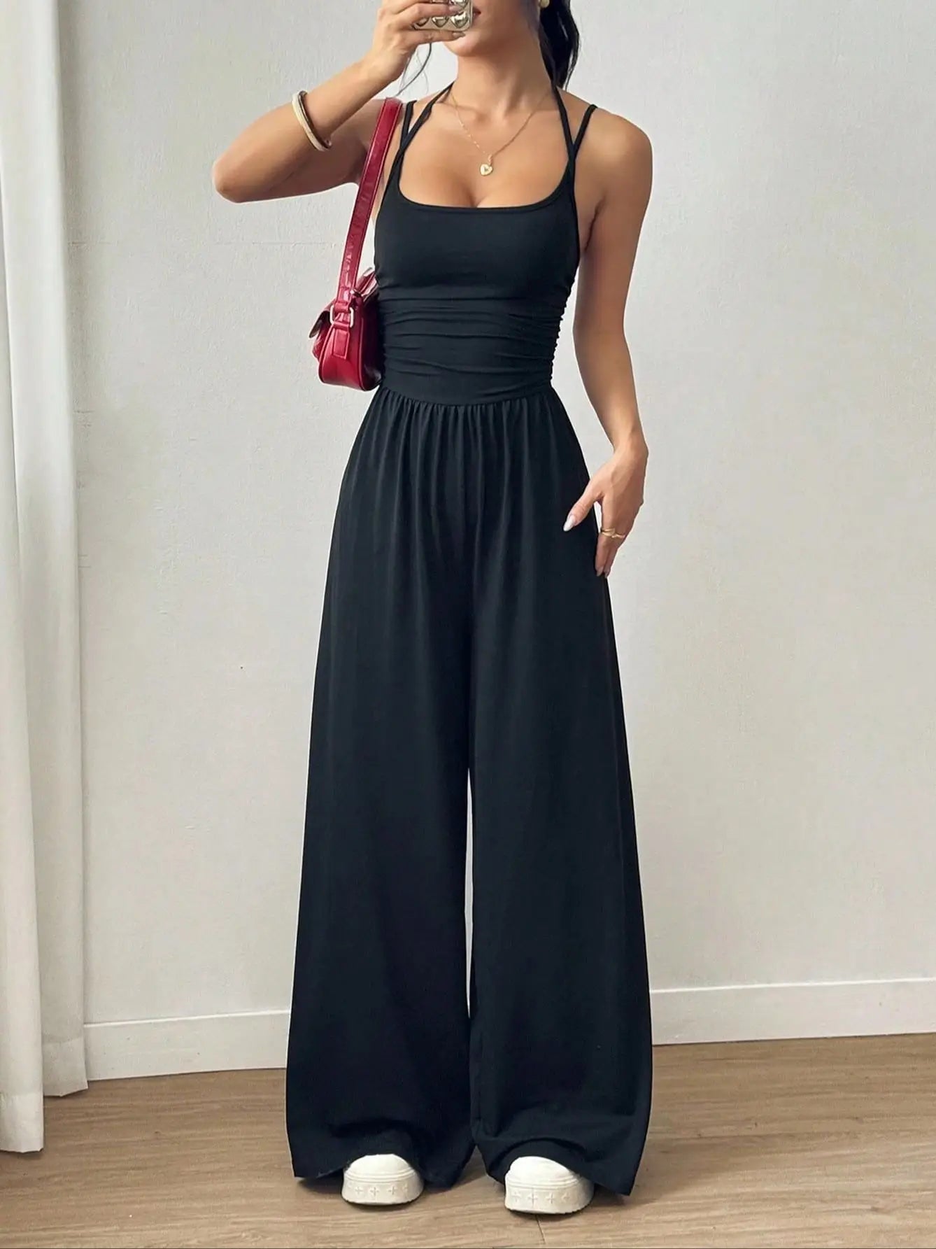 Sophie | Jumpsuit mit weitem Bein und Spaghettiträgern