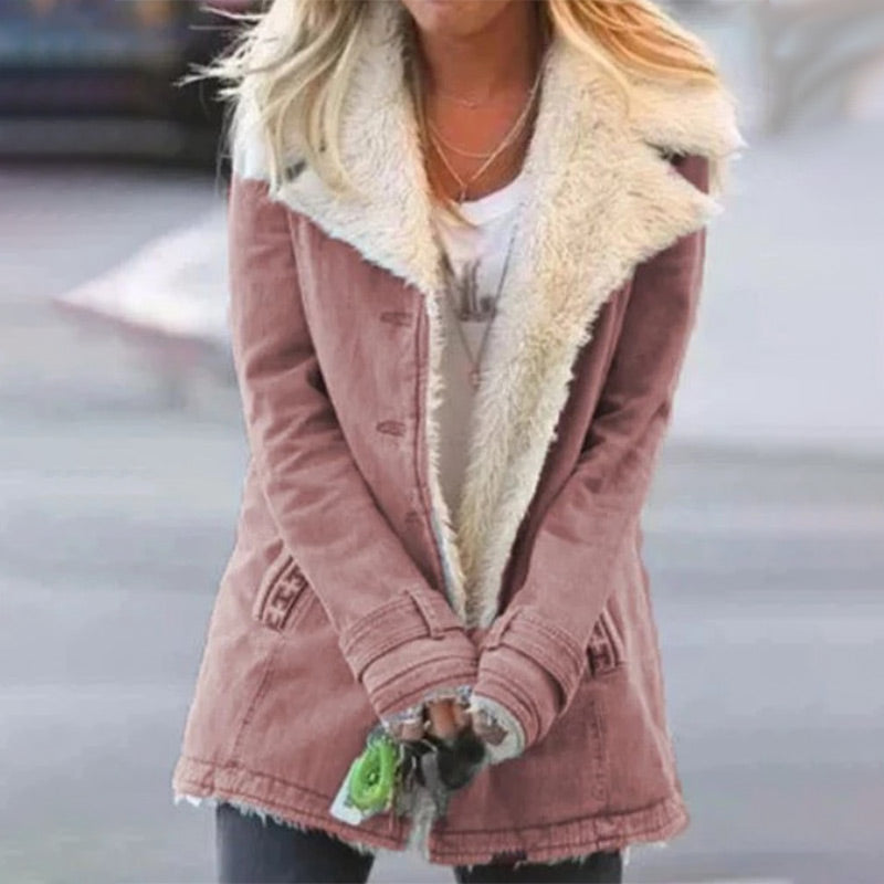 Amelie | Elegante Winterjacke für Damen mit Reverskragen 2