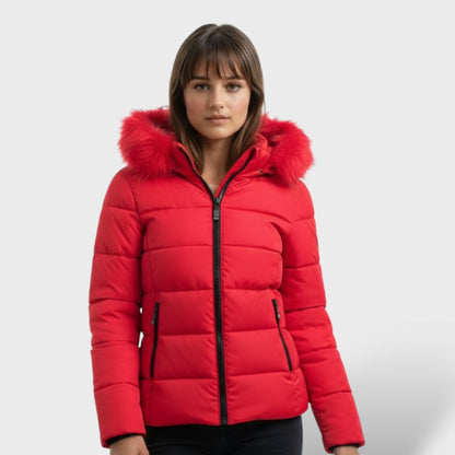 Clara | Elegante Winterjacke für Damen mit Kapuze 8