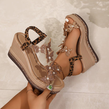 Damen Wedge Sandalen mit Schmetterlingsdesign