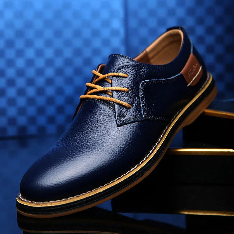 Herren Schnürschuhe aus Leder im klassischen Brogue-Stil