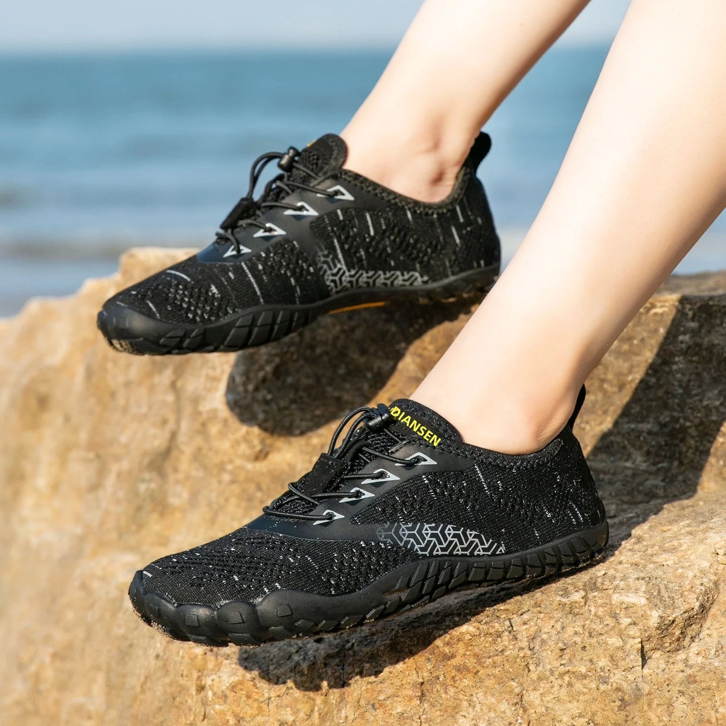 Herren Barfussschuhe mit weitem Zehenbereich und atmungsaktiver Sohle bieten optimalen Tragekomfort und Bewegungsfreiheit. Ideal 2