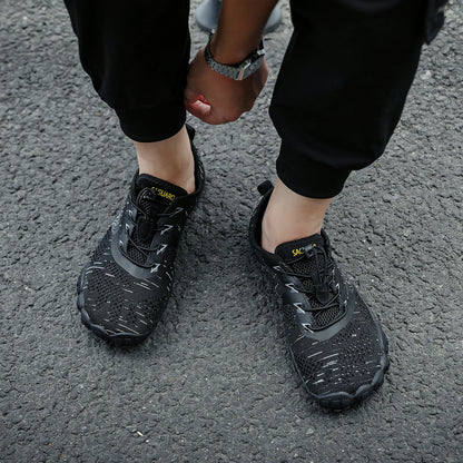 Herren Barfussschuhe mit weitem Zehenbereich und atmungsaktiver Sohle bieten optimalen Tragekomfort und Bewegungsfreiheit. Ideal 4