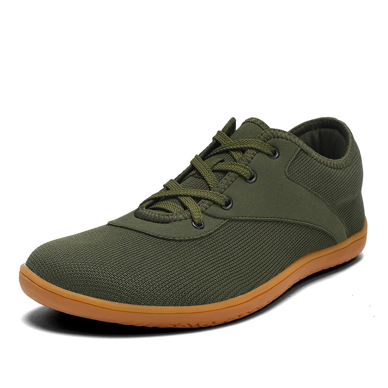 Herren Wanderschuhe mit breiter Zehenpartie und atmungsaktivem Material bieten optimalen Komfort und Unterstützung für Outdoor-Aktivitäten. 5