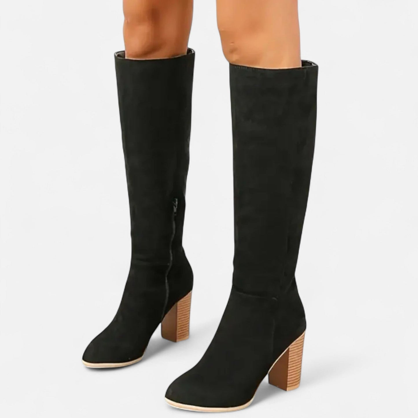Calyra | Overknee Boots mit Absatz im cleanen Look
