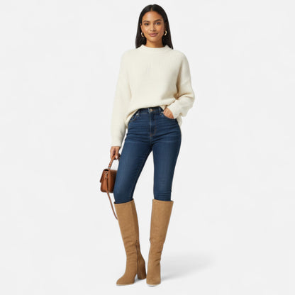 Calyra | Overknee Boots mit Absatz im cleanen Look