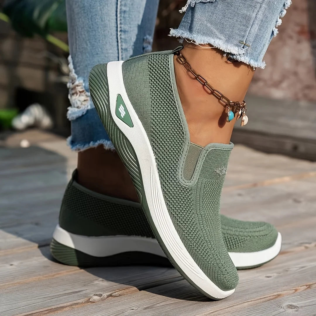 Comforta | Bequeme Slip-On Sneaker mit stoßdämpfender Sohle