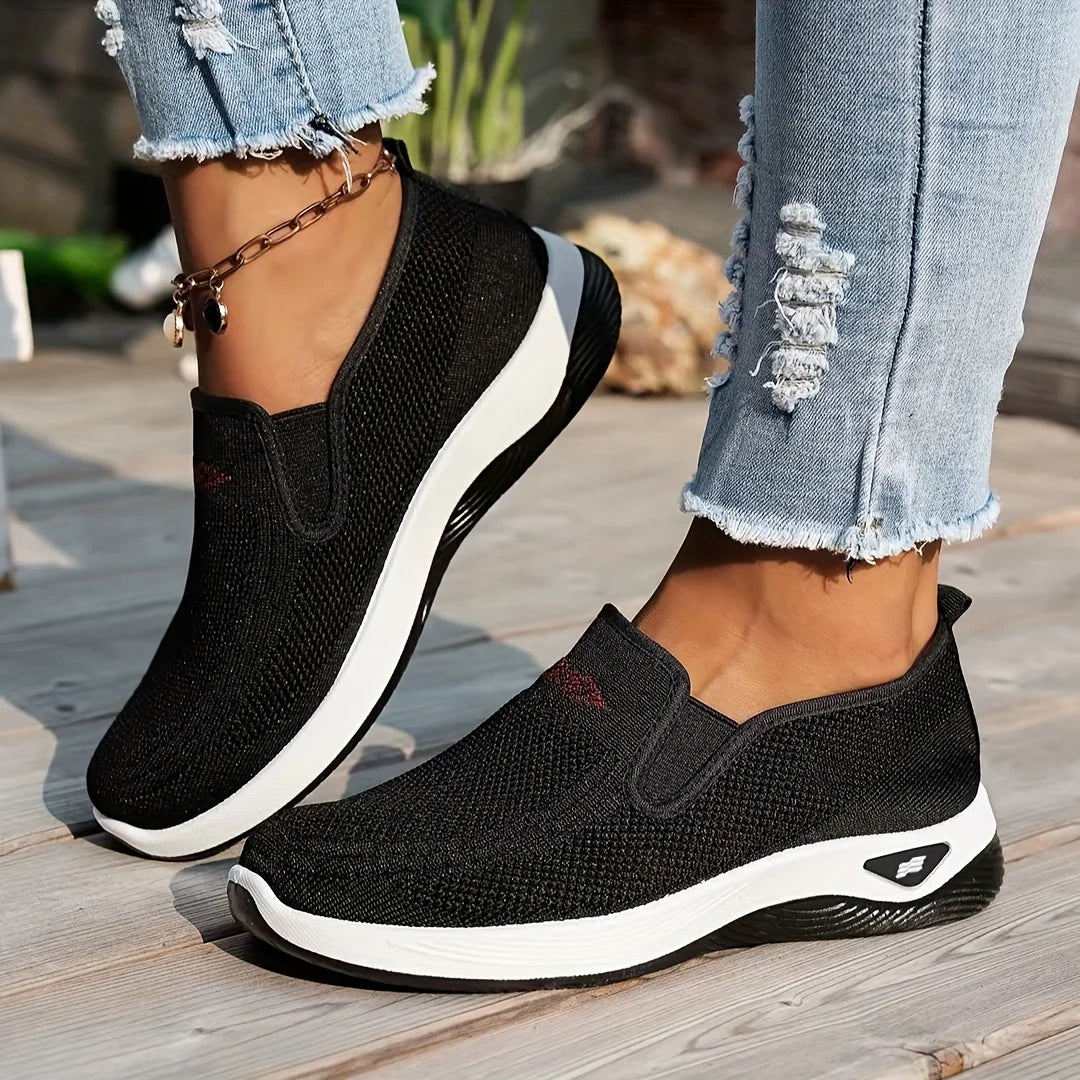 Comforta | Bequeme Slip-On Sneaker mit stoßdämpfender Sohle