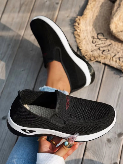 Comforta | Bequeme Slip-On Sneaker mit stoßdämpfender Sohle