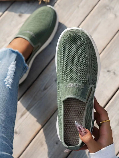 Comforta | Bequeme Slip-On Sneaker mit stoßdämpfender Sohle