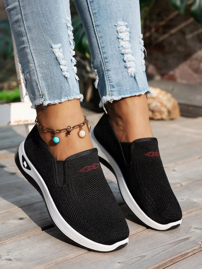 Comforta | Bequeme Slip-On Sneaker mit stoßdämpfender Sohle