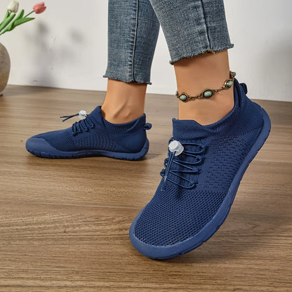 Atmungsaktive Damen Sneaker mit breiter Passform bieten optimalen Komfort und Stil. Ideal für den Alltag und sportliche Aktivitäten, sorgen sie 2