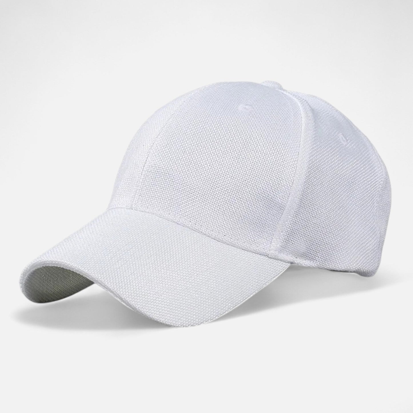 Lioren | Minimal Cap im cleanen Design