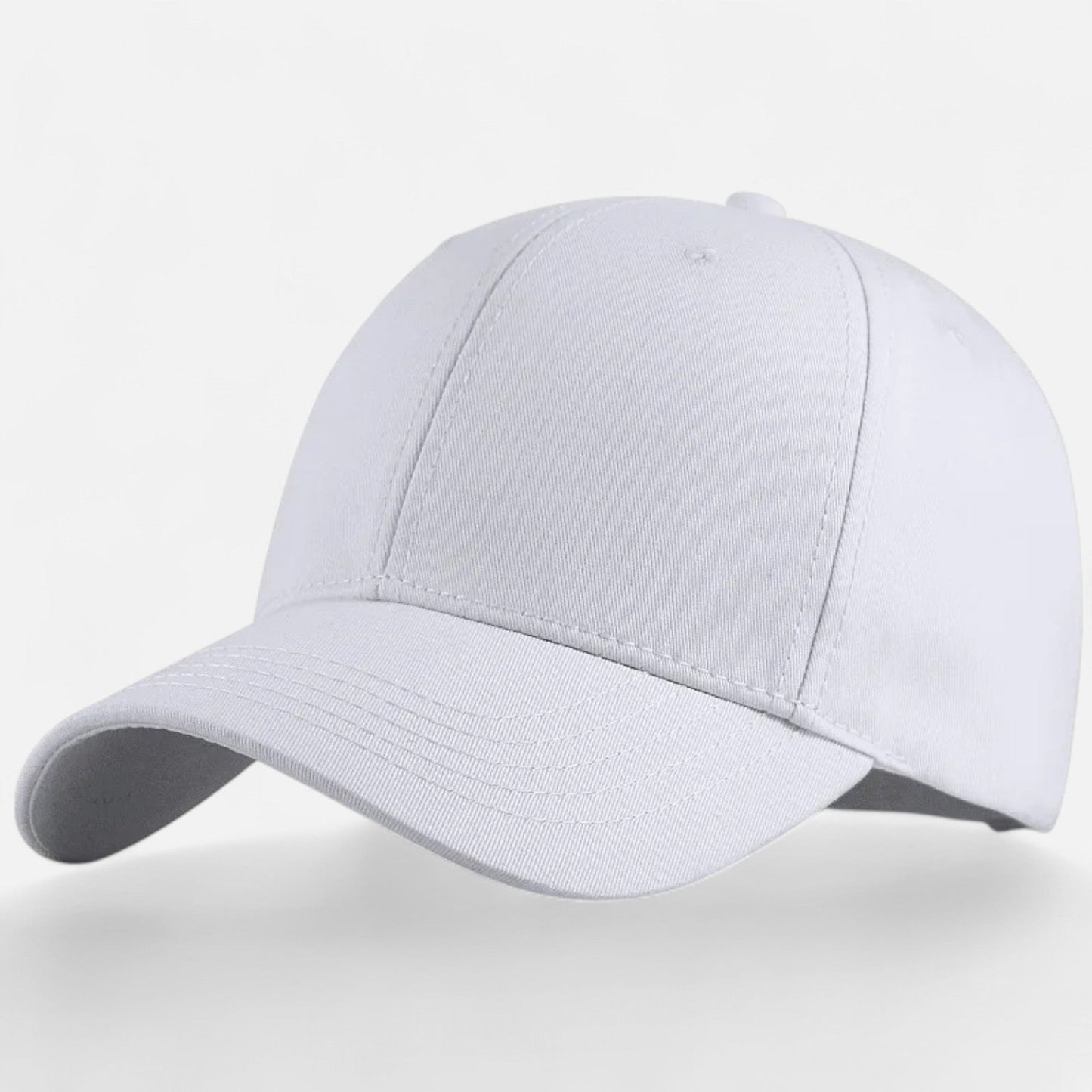 Lioren | Minimal Cap im cleanen Design