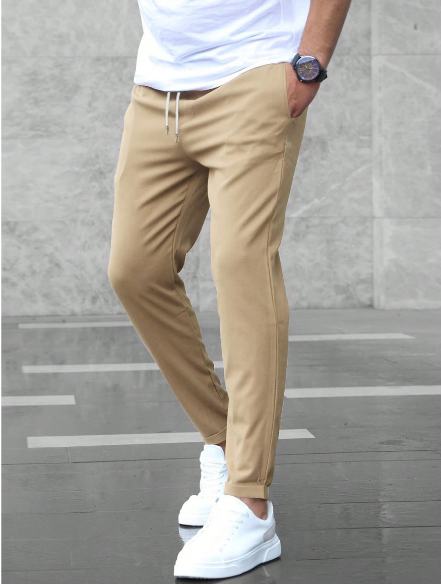 Mael | Stilvolle Komfort Hose mit modernem Tapered Fit für Herren