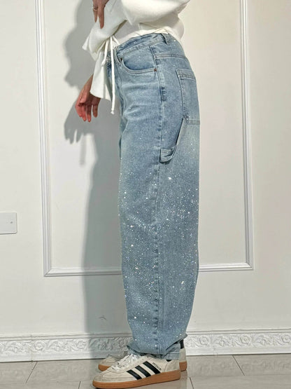 Mara | Trendige Jeans mit Strassdetails im Wide Fit für Damen