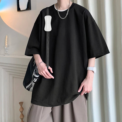 Noah | Oversized T-Shirt mit Rundhals in weiter Passform