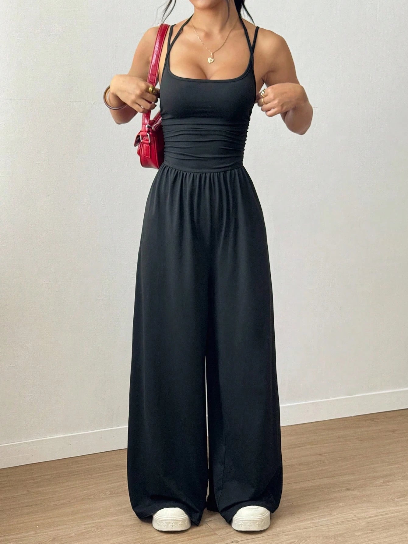 Sophie | Jumpsuit mit weitem Bein und Spaghettiträgern