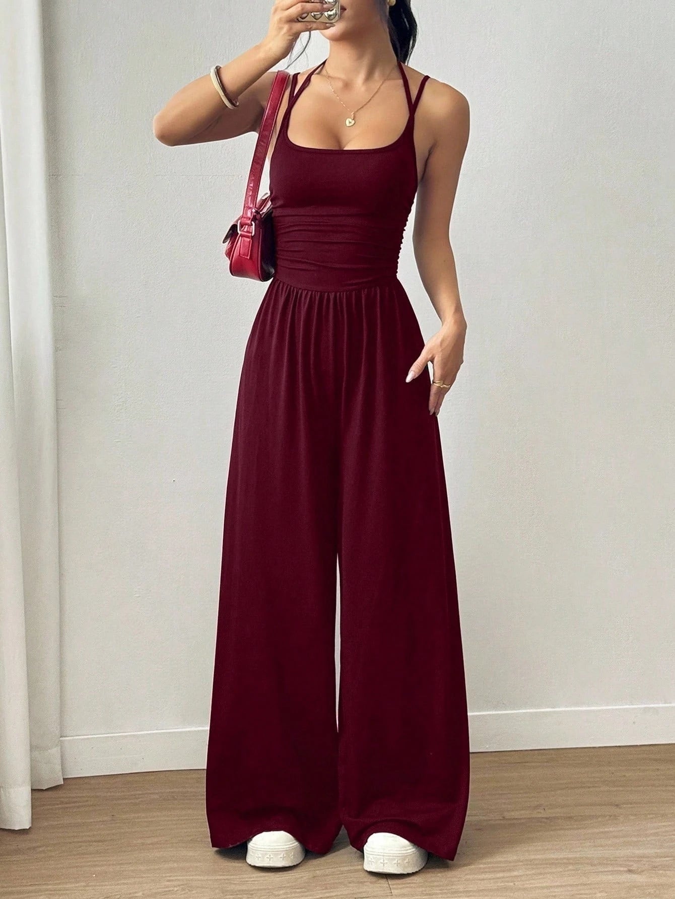 Sophie | Jumpsuit mit weitem Bein und Spaghettiträgern