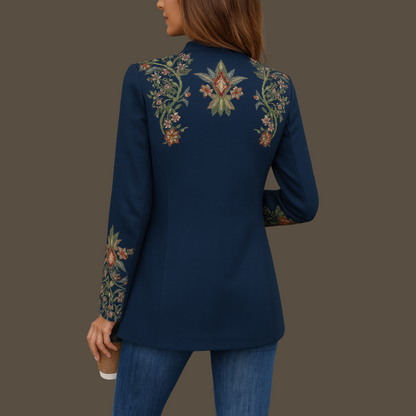Valeria | Damen Blazer mit floraler Stickerei und Zierknoepfen