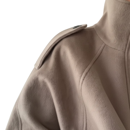 Velina | Elegante Kurzjacke mit modernem Minimal Design für Damen