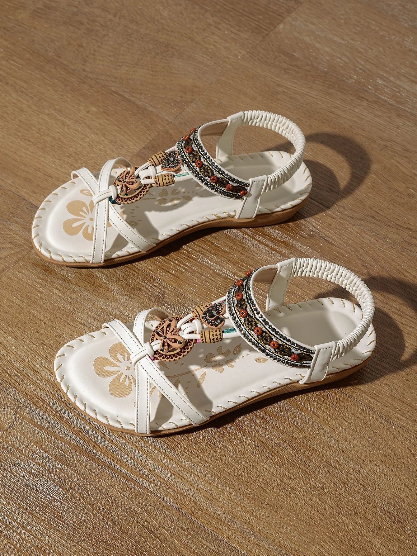 Yelva | Bohemian Sandale für unbeschwerte Sommertage