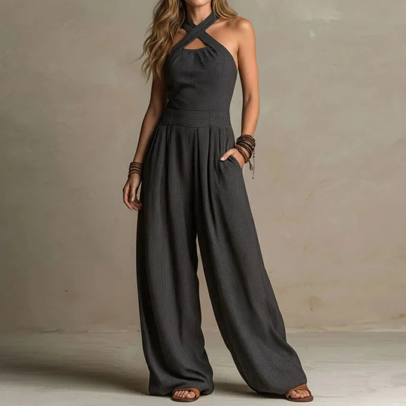Yuna | Jumpsuit mit Halterneck und weitem Bein